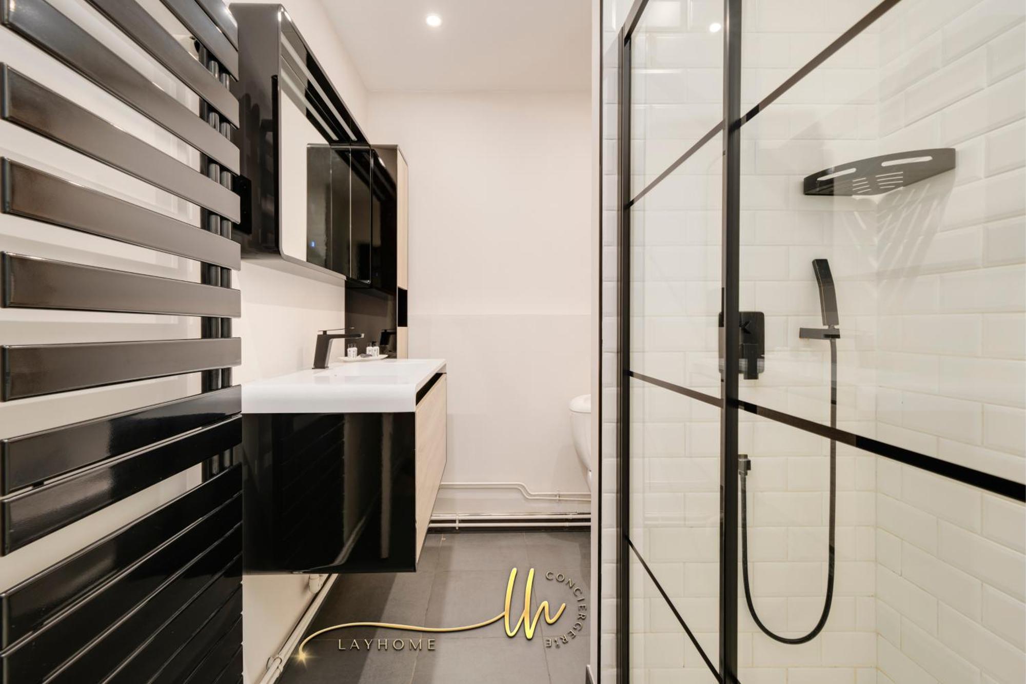 Chaleureux, Lumineux Et Confortable F2 Renove En Plein Coeur De น็องซี ภายนอก รูปภาพ