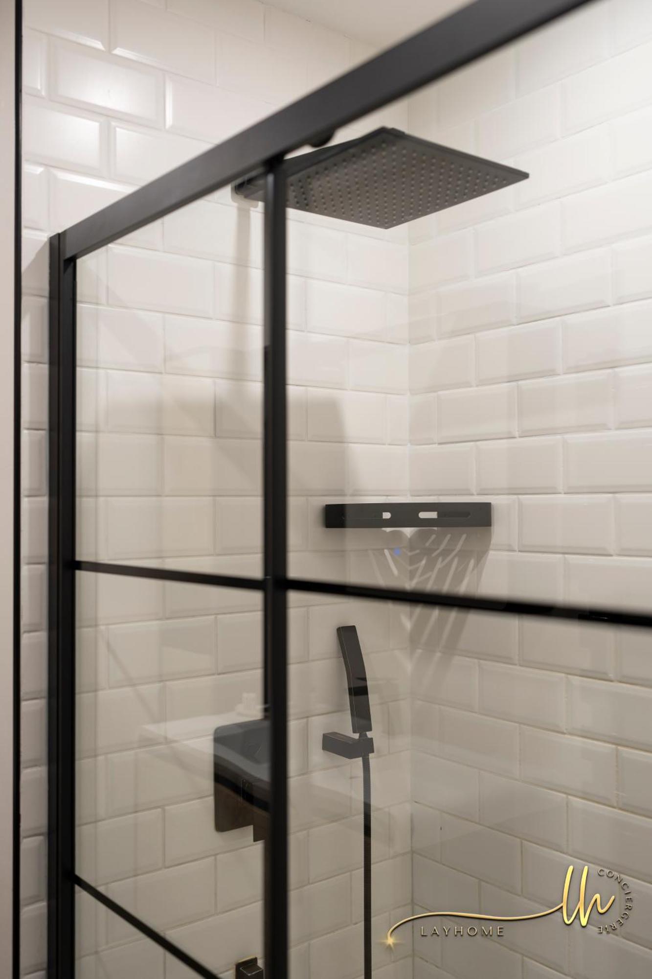 Chaleureux, Lumineux Et Confortable F2 Renove En Plein Coeur De น็องซี ภายนอก รูปภาพ