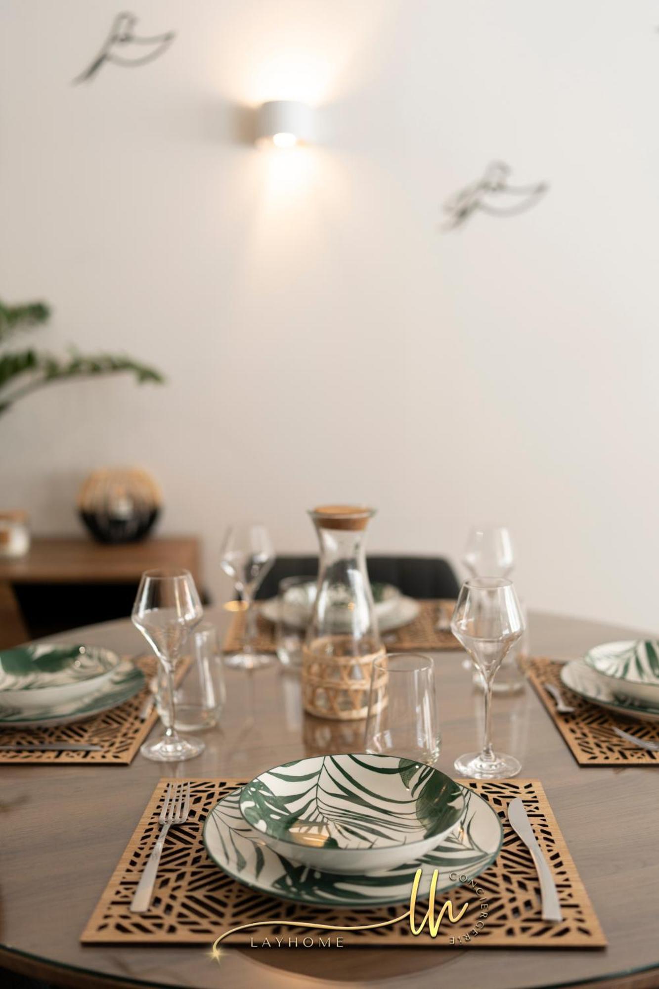 Chaleureux, Lumineux Et Confortable F2 Renove En Plein Coeur De น็องซี ภายนอก รูปภาพ